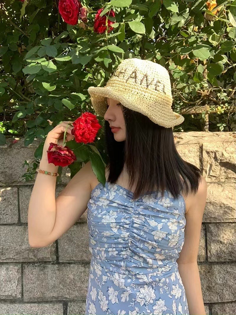 NO:199950,Running volume ch@nel Xiaoxiang’s new knitted hollow hand hook little fisherman, the hand hook feels very good!  The little fisherman is very playful!  A single item that embellishes the face!  Head circumference: 57cm hat Fisherman hat Baseball hat Knit hat, hat, espadrilles, hats19860909跑量 ch@nel小香新款针织镂空手勾小渔夫,手勾手感很好！ 小渔夫很俏皮噢！修饰脸型的单品！ 头围:57cm帽子渔夫帽棒球帽针织帽,帽子,espadrilles,hats,hat