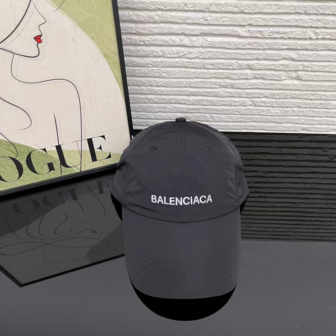 NO:201253,Running volume Balenciaga new quick-dry baseball cap Quick-dry hat is a must-have for hiking!  I don’t have to stuff my head, sweating quickly, and the concave shape is also very useful!  Hat fisherman hat baseball hat knit hat, hat, balenciaga, espadrilles,hats19860909跑量 巴黎世家新款速干棒球帽 速干帽简直是徒步必备的东西啊！ 不闷头,出汗很快就干了,凹造型也很好用的！帽子渔夫帽棒球帽针织帽,帽子,balenciaga,espadrilles,hats,hat