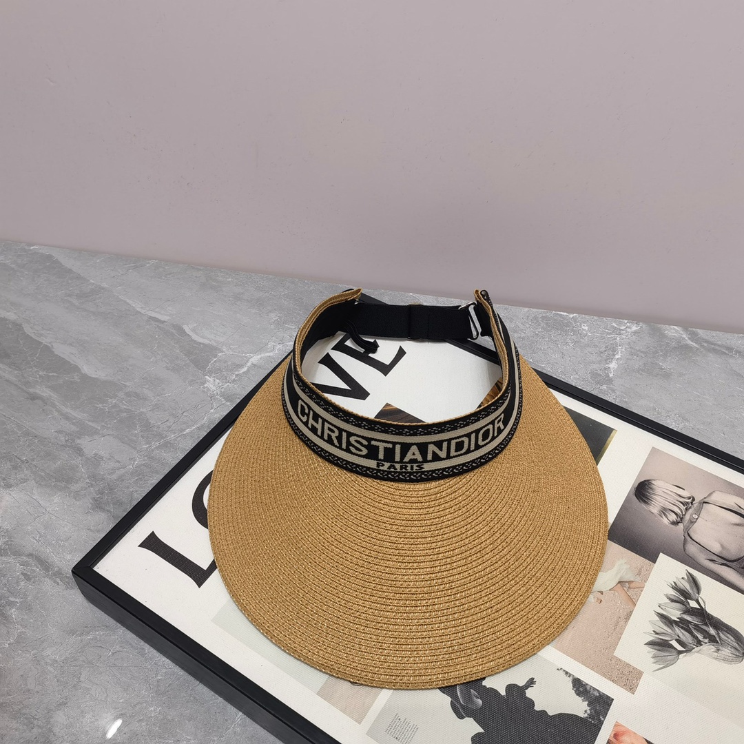 Dior new foldable PP straw open-top hat, fairy open-top hat, iconic double C logo, stylish, lightweight and rollable fo…
