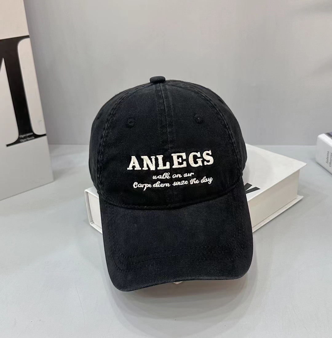 NO:202737,Running volume trendy brand new baseball caps, washing and old baseball caps, newly launched washing series, casual and versatile, summer wardrobe matching artifact hat, fisherman hat, baseball cap knit hat, hat, espadrilles, hats19860909跑量 潮牌新款棒球帽 水洗做旧棒球帽 新推出洗水系列,休闲百搭 夏季衣橱搭配神器帽子渔夫帽棒球帽针织帽,帽子,espadrilles,hats,hat