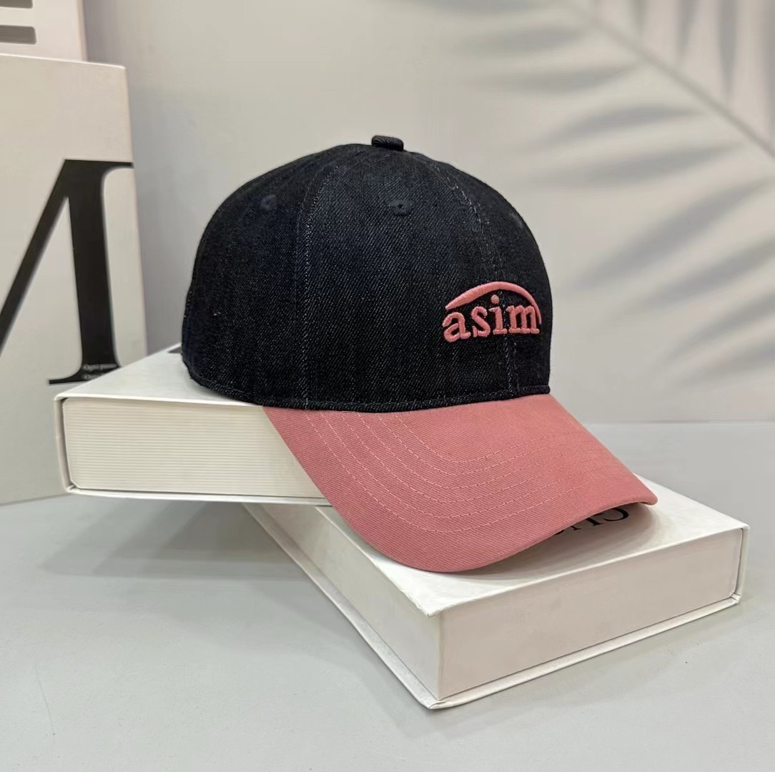 NO:204880,The latest trendy brand baseball cap is very good to match, the lazy style is displayed in minutes, the face is bare-faced and the color combination is very tasteful. It is so recommended, whoever wears it looks good!  !  !  Hat fisherman hat baseball hat knit hat, hat, espadrilles,hats19860909跑量 潮牌最新款棒球帽 款式很好搭配,慵懒风分分钟展现,素颜显脸小拼色超有品味 太推荐了,谁戴谁好看！！！帽子渔夫帽棒球帽针织帽,帽子,espadrilles,hats,hat