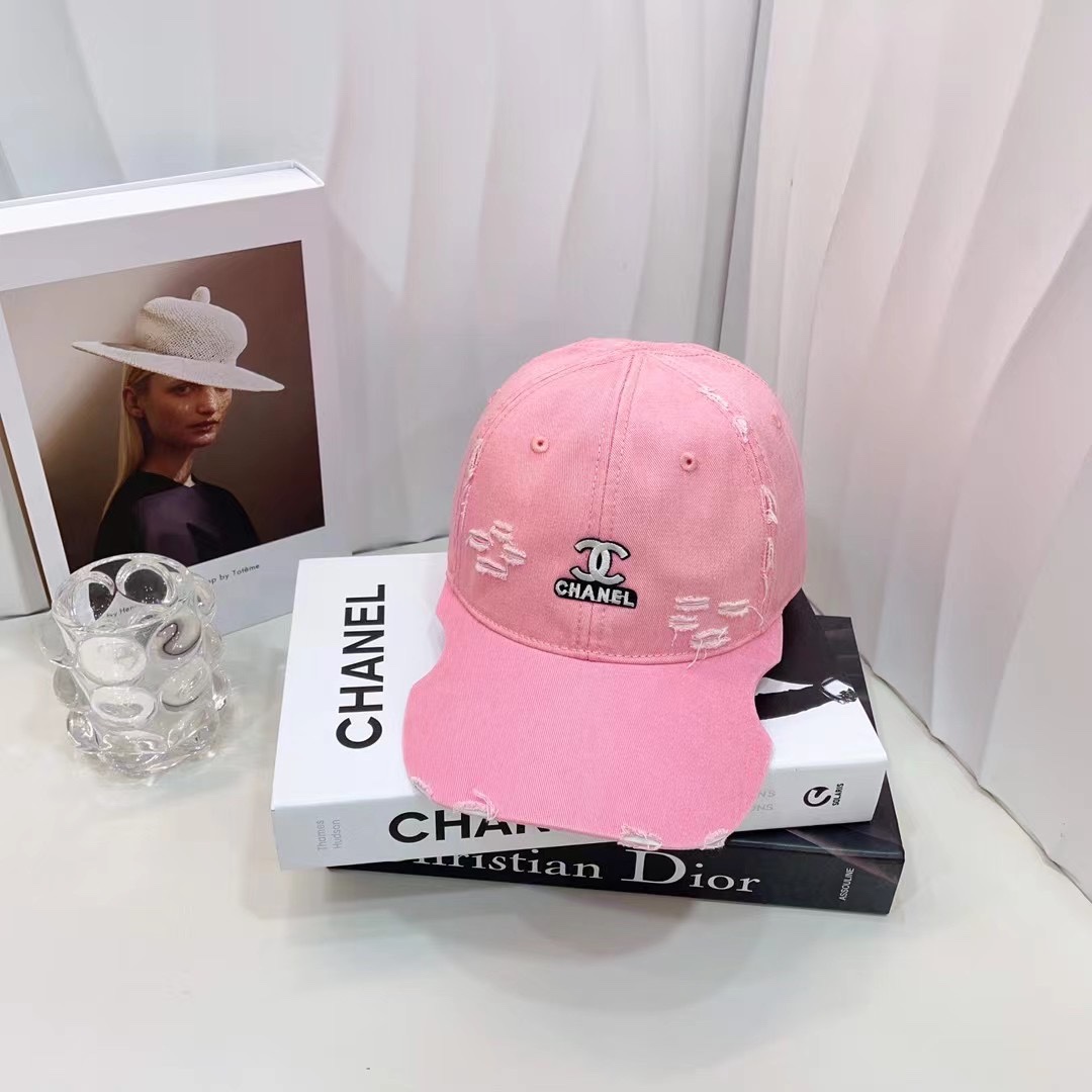 NO:205473,Running volume Chanel's new baseball cap is no longer monotonous with solid color design, with new styles and new styles!  Hat fisherman hat baseball hat knit hat, hat, chanel, espadrilles, hats19860909跑量 香奈儿新款棒球帽 不再是纯色设计的单调,款式潮流新颖！帽子渔夫帽棒球帽针织帽,帽子,chanel,espadrilles,hats,hat