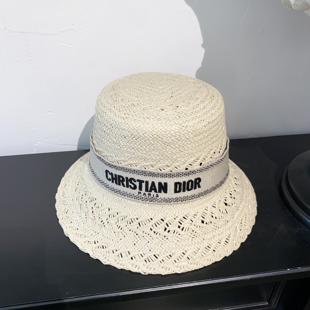 NO:205484,Running volume high-end custom style!  No quality issues will be returned and exchanged!  New - Dior ~ Knitted straw pot hat Pure hand-woven elegant classic style Black hat Fisherman hat Baseball hat Knit hat, hat, dior, espadrilles, hats19860909跑量 高定款！无质量问题不退换！ 上新 —— Dior～ 编织草盆帽 纯手工编织优雅经典款 本色 黑色帽子渔夫帽棒球帽针织帽,帽子,dior,espadrilles,hats,hat