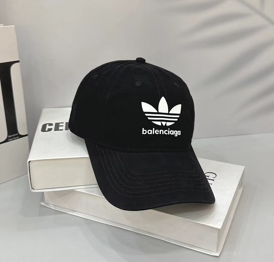NO:205949,Running volume Balenciaga new four-season baseball cap high quality custom logo Material: cotton Head circumference: 56-58 All-can be hat Fisherman's hat Baseball cap Knit hat, hat, balenciaga, espadrilles, hats19860909跑量 巴黎世家新款四季棒球帽 高品质定制logo 材质:棉 头围:56-58均可帽子渔夫帽棒球帽针织帽,帽子,balenciaga,espadrilles,hats,hat