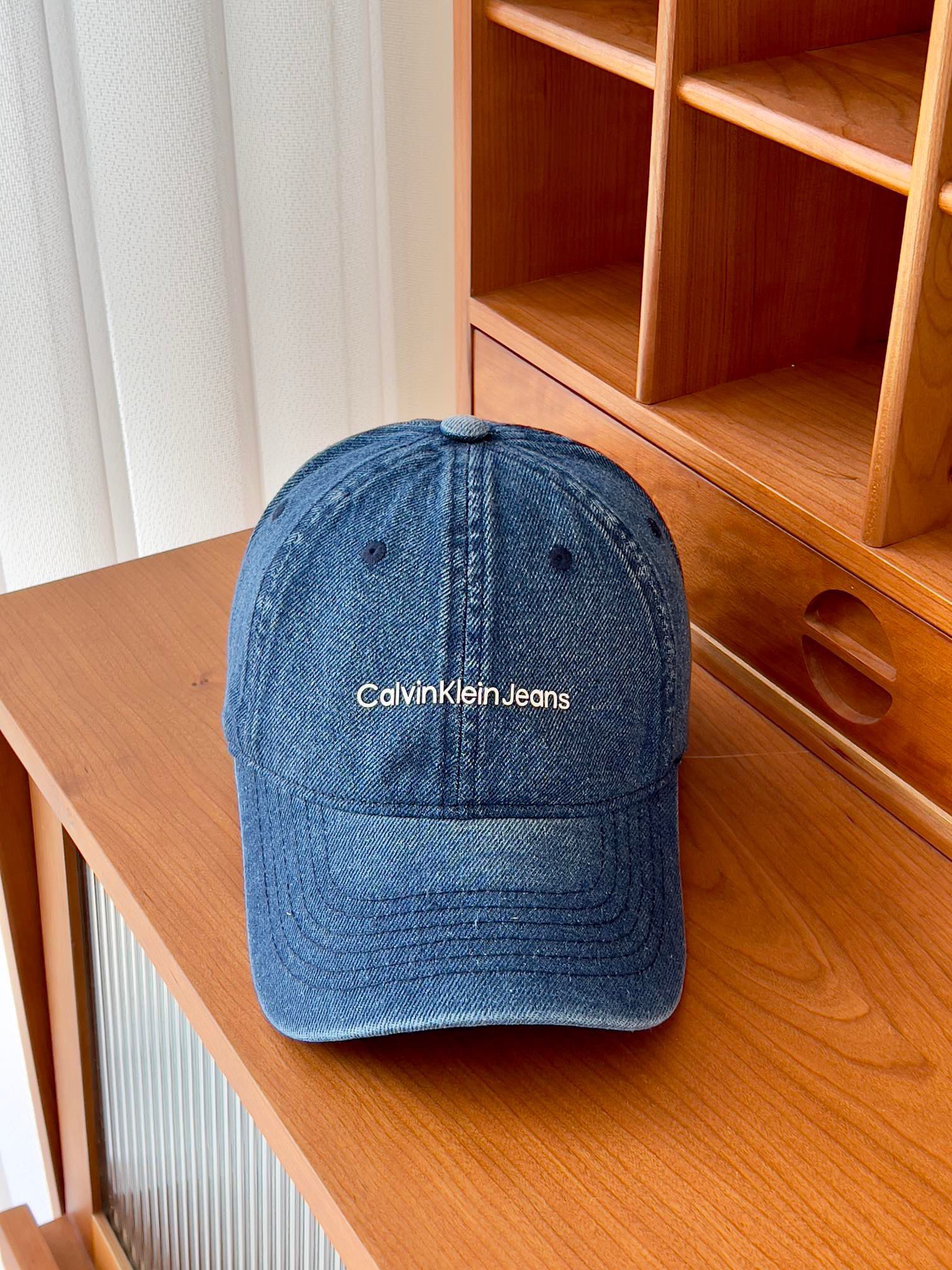 NO:206778,Running volume CK new denim baseball cap salty and sweet old denim baseball cap I feel immediately full of youth~ Hat Straw hat Fisherman's hat Baseball cap, hat, espadrilles, hats19860909跑量 CK新款牛仔棒球帽 可盐可甜的做旧牛仔棒球帽 感觉立马青春洋溢了～帽子草帽渔夫帽棒球帽,帽子,espadrilles,hats,hat