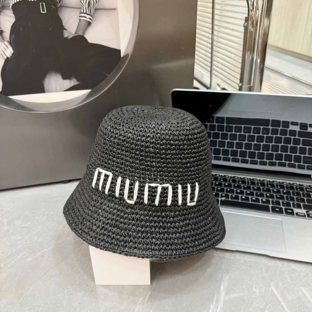 NO:206928,Running volume MIU~ New knitted hollow hand hook little fisherman, the hand hook feels very good!  The little fisherman is very playful!  A single item that embellishes the face!  Head circumference: 57cm hat Straw hat Fisherman hat Baseball hat, hat, miumiu, espadrilles, hats19860909跑量 MIU～新款针织镂空手勾小渔夫,手勾手感很好！ 小渔夫很俏皮噢！修饰脸型的单品！ 头围:57cm帽子草帽渔夫帽棒球帽,帽子,miumiu,espadrilles,hats,hat