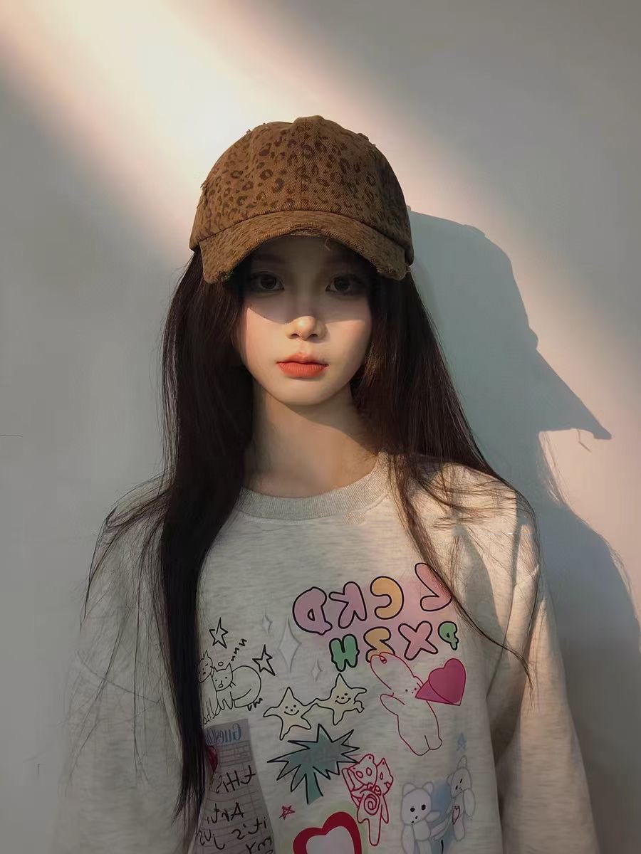 NO:206953,Running volume Balenciaga new baseball cap The leopard print element is really classic and versatile. It is not at all recommended so girls!  !  !  Hat Straw Hat Fisherman Hat Baseball Hat, Hats, Balenciaga, espadrilles, hats19860909跑量 巴黎世家新款棒球帽 豹纹元素真的好经典 戴上百搭 一点也不俗 推荐所以女生！！！帽子草帽渔夫帽棒球帽,帽子,balenciaga,espadrilles,hats,hat
