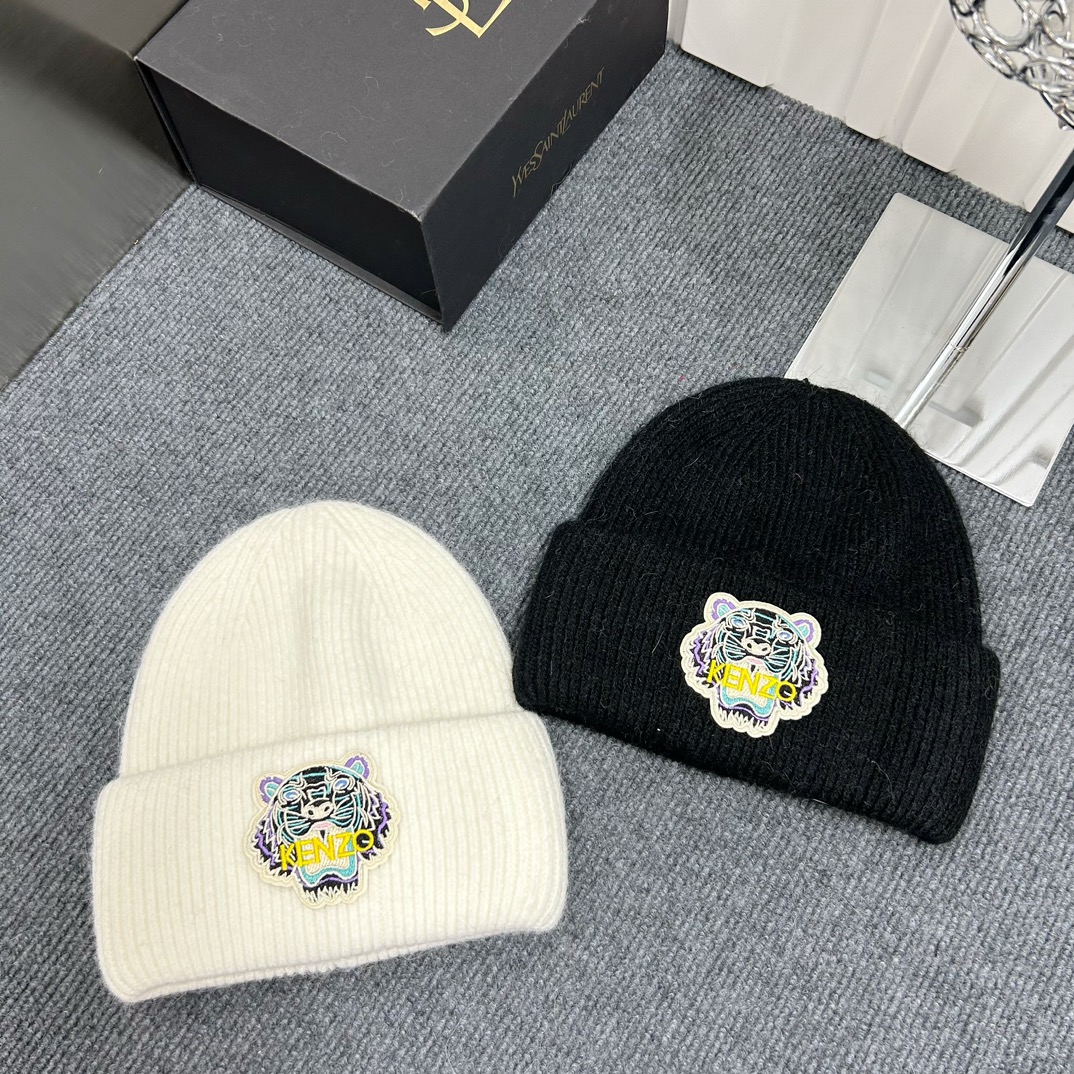 NO:207520,Running quotient Kenzo Angora rabbit wool knitted thick flip wool hat at the end of the year. The super fairy knitted hat of Angora rabbit wool, the color is very sweet, huge and versatile, not picky in the head shape, and the touch is extremely soft and glutinous. High elastic rabbit wool does not deform the hat, straw hat fisherman's hat baseball hat, hat, espadrilles, hats19860909跑量 Kenzo秋冬安哥拉兔毛羊毛针织厚翻边毛线帽 年末重磅高颜值仙女针织帽,超仙的安哥拉兔羊毛, 色系很甜美,巨百搭,不挑头型,手感软糯无比 高弹力兔羊毛不变形帽子草帽渔夫帽棒球帽,帽子,espadrilles,hats,hat