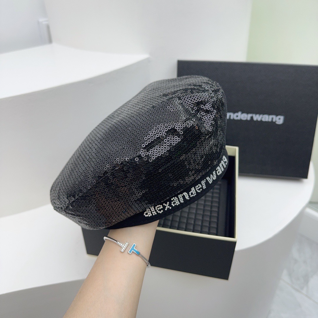 NO:207532,Running volume Wang Alexander new style sweet and cool black sequin beret, high-end ~ hat straw hat fisherman hat baseball hat, hat, espadrilles, hats19860909跑量 Wang亚历山大新款 甜酷黑亮片贝雷帽 又又又高级了～帽子草帽渔夫帽棒球帽,帽子,espadrilles,hats,hat