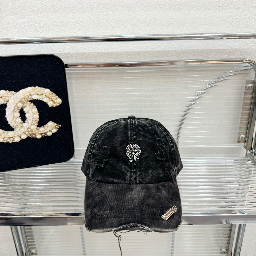 NO:209326,Running volume Crowxin's new ripped wash cotton baseball cap, personalized and fashionable style, casual and cool feeling, the same style for men and women!  Material: Cotton Head circumference: 56-58cm hat Straw hat Fisherman hat Baseball hat, hat, chrome hearts, espadrilles, hats19860909跑量 克罗心新款破洞洗水棉布棒球帽,个性时尚款 休闲带点酷酷的感觉,男女同款！ 材质:棉 头围:56-58cm均可帽子草帽渔夫帽棒球帽,帽子,chrome hearts,espadrilles,hats,hat
