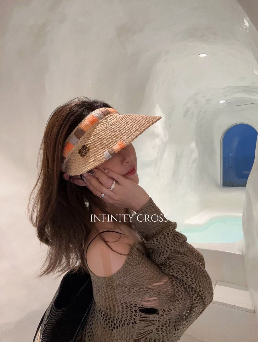 Balenciaga nuevo sombrero de paja étnico para el sol, cada vez más raro, estilo étnico con un poco de ternura…
