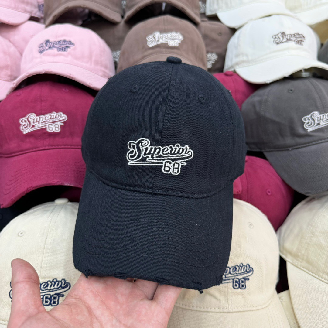 NO:210896,The latest trendy brand baseball cap is very good to match, the lazy style is displayed in minutes, the face is bare-faced and the color combination is very tasteful. It is so recommended, whoever wears it looks good!  !  !  Hat Straw Hat Fisherman Hat Baseball Hat, Hats, espadrilles, hats19860909跑量 潮牌最新款棒球帽 款式很好搭配,慵懒风分分钟展现,素颜显脸小拼色超有品味 太推荐了,谁戴谁好看！！！帽子草帽渔夫帽棒球帽,帽子,espadrilles,hats,hat