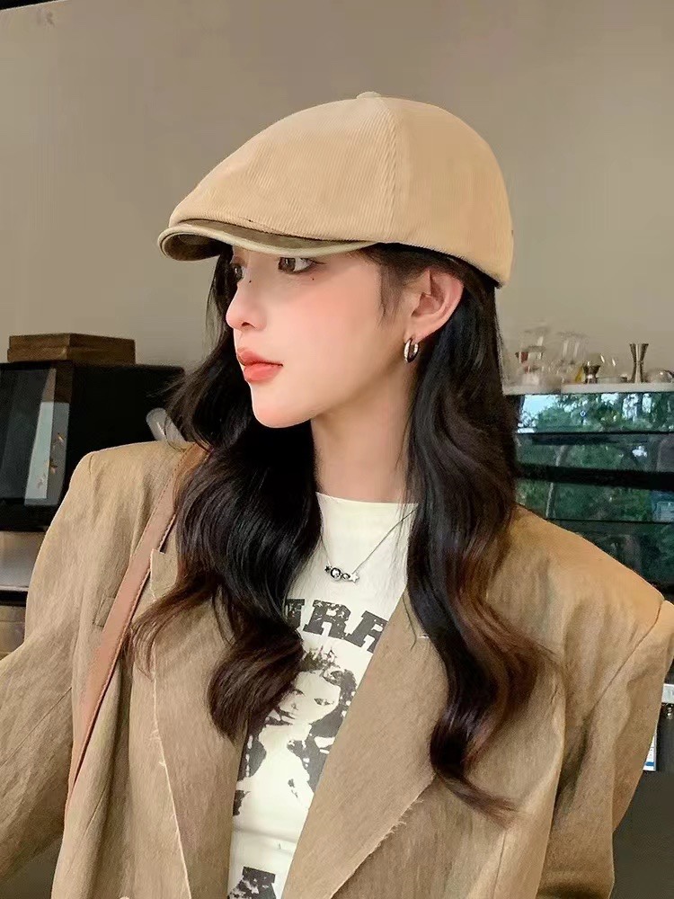 NO:211825,Running volume Prada new style, super strong retro atmosphere, advance hat, early autumn velvet fabric, super quality!  Hat fisherman hat baseball hat knit hat, hat, prada, espadrilles, hats19860909跑量 Prada新款 超浓的复古气息前进帽 早秋丝绒面料 品质感超强！帽子渔夫帽棒球帽针织帽,帽子,prada,espadrilles,hats,hat