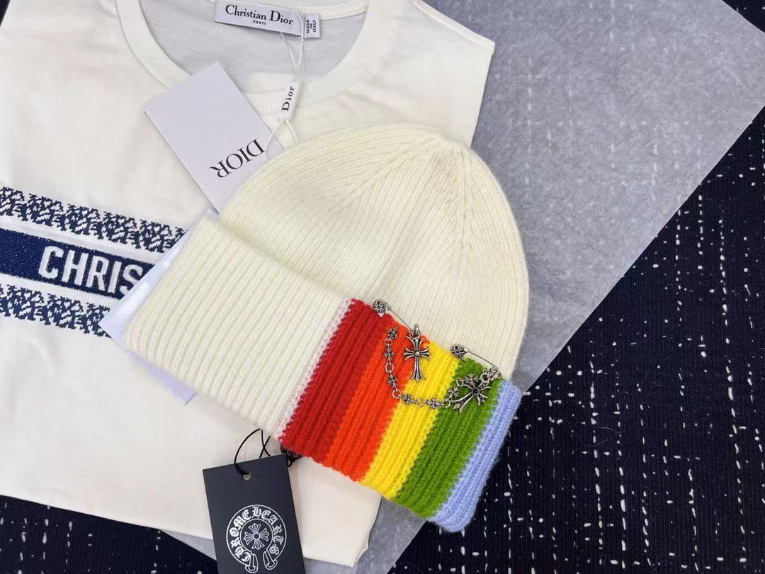 NO:211836,Running volume Croxin~New rainbow warm knitted hat Big brand series Light luxury hat Fisherman hat Baseball hat Knitted hat, hat, Chrome hearts, espadrilles, hats19860909跑量 克罗心～新款彩虹保暖针织帽 大牌系列 轻奢感满满帽子渔夫帽棒球帽针织帽,帽子,chrome hearts,espadrilles,hats,hat