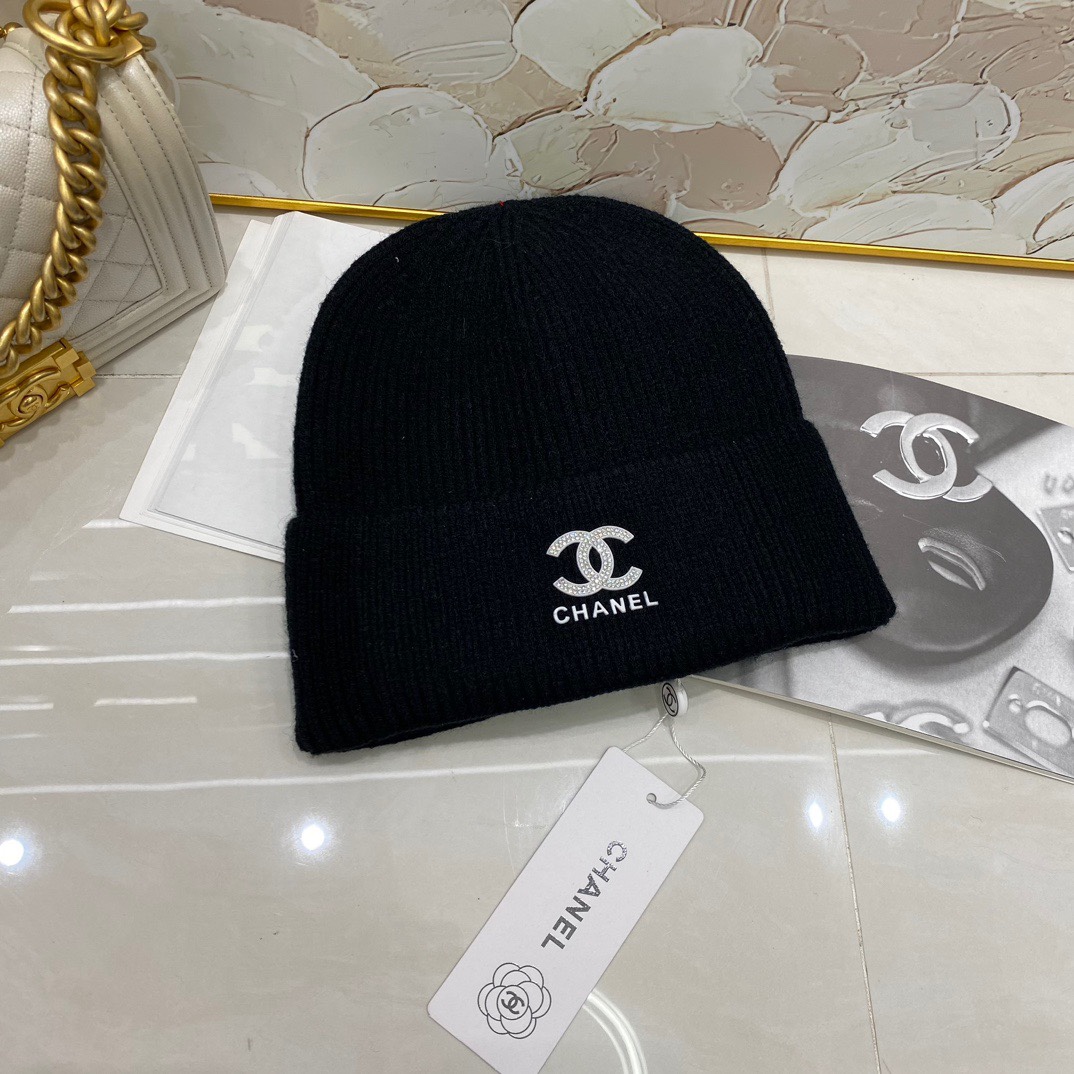 NO:214354,Running volume CHANEL~New simple knitted wool hat in early autumn, plush material, men and women!  Hat fisherman hat baseball hat knit hat, hat, chanel, espadrilles, hats19860909跑量 CHANEL～早秋新款简约针织毛线帽 毛绒材质,男女款！帽子渔夫帽棒球帽针织帽,帽子,chanel,espadrilles,hats,hat