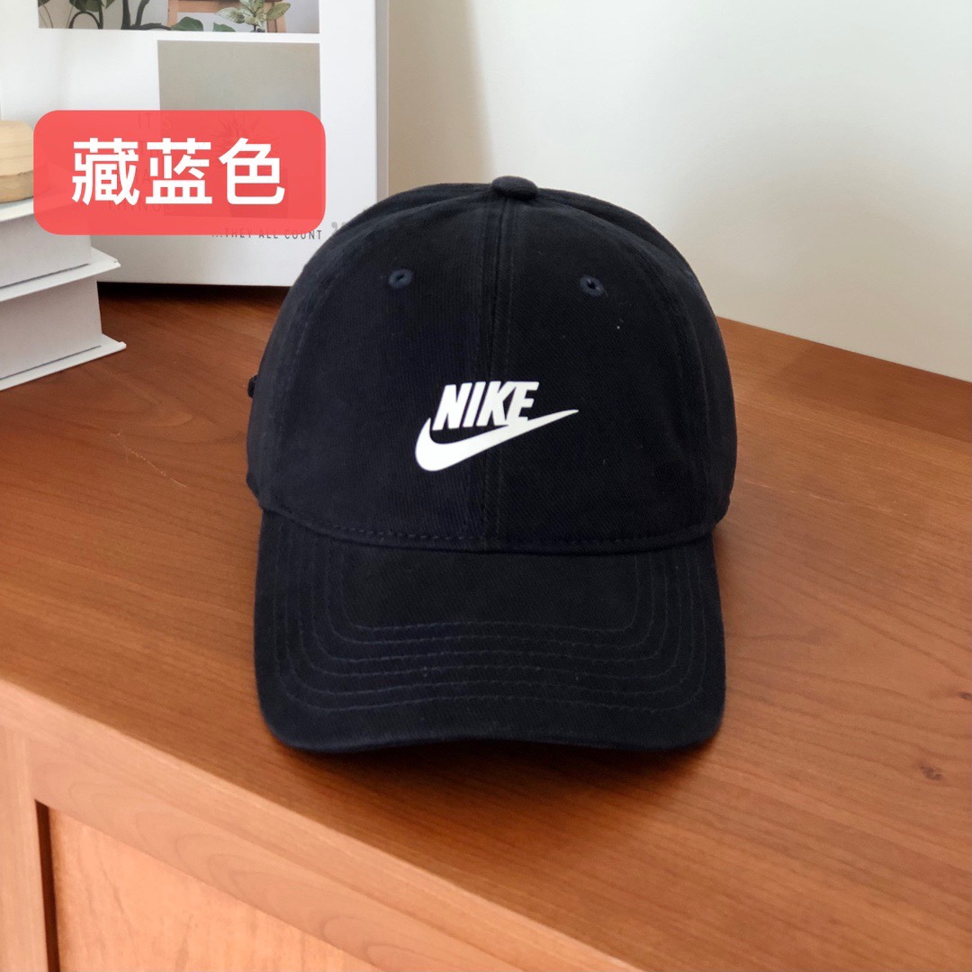 NO:214359,Running volume Nike new baseball hat, a bonus tool for daily commuting matching, classic plain hat shape is very versatile, adjustable design is friendly to all head shapes, hats, fisherman hats, baseball hats, knit hats, hats, espadrilles, hats19860909跑量 Nike新款棒球帽 日常通勤搭配的加分神器 经典素色帽型非常百搭 可调节的设计对各种头型都友好帽子渔夫帽棒球帽针织帽,帽子,espadrilles,hats,hat
