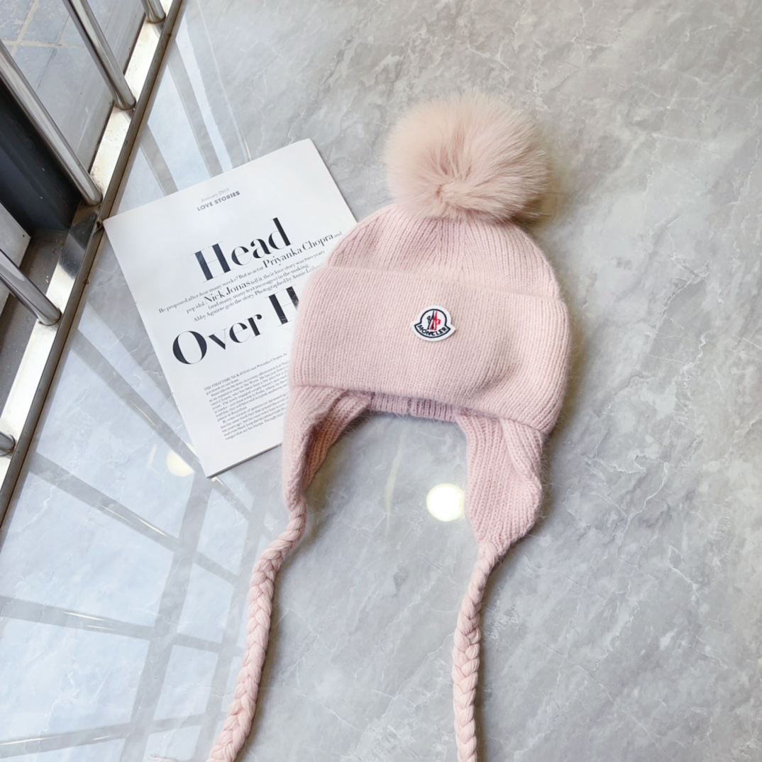 NO:215145,Running volume Moncler masked rabbit hair double-layer warm ear protection hat I love a winter hat, it is indeed a bit expensive, but it is definitely worth the money!  !  !  Real wool ball three-dimensional and beautiful get√ hat fisherman hat baseball hat knit hat, hat, christian louboutin, Moncler, espadrilles, hats19860909跑量 Moncler蒙口兔毛双层保暖护耳帽 超爱的一款冬帽,价格确实贵了点,但是绝对物超所值！！！真毛球立体又好看get√帽子渔夫帽棒球帽针织帽,帽子,christian louboutin,Moncler,espadrilles,hats,hat