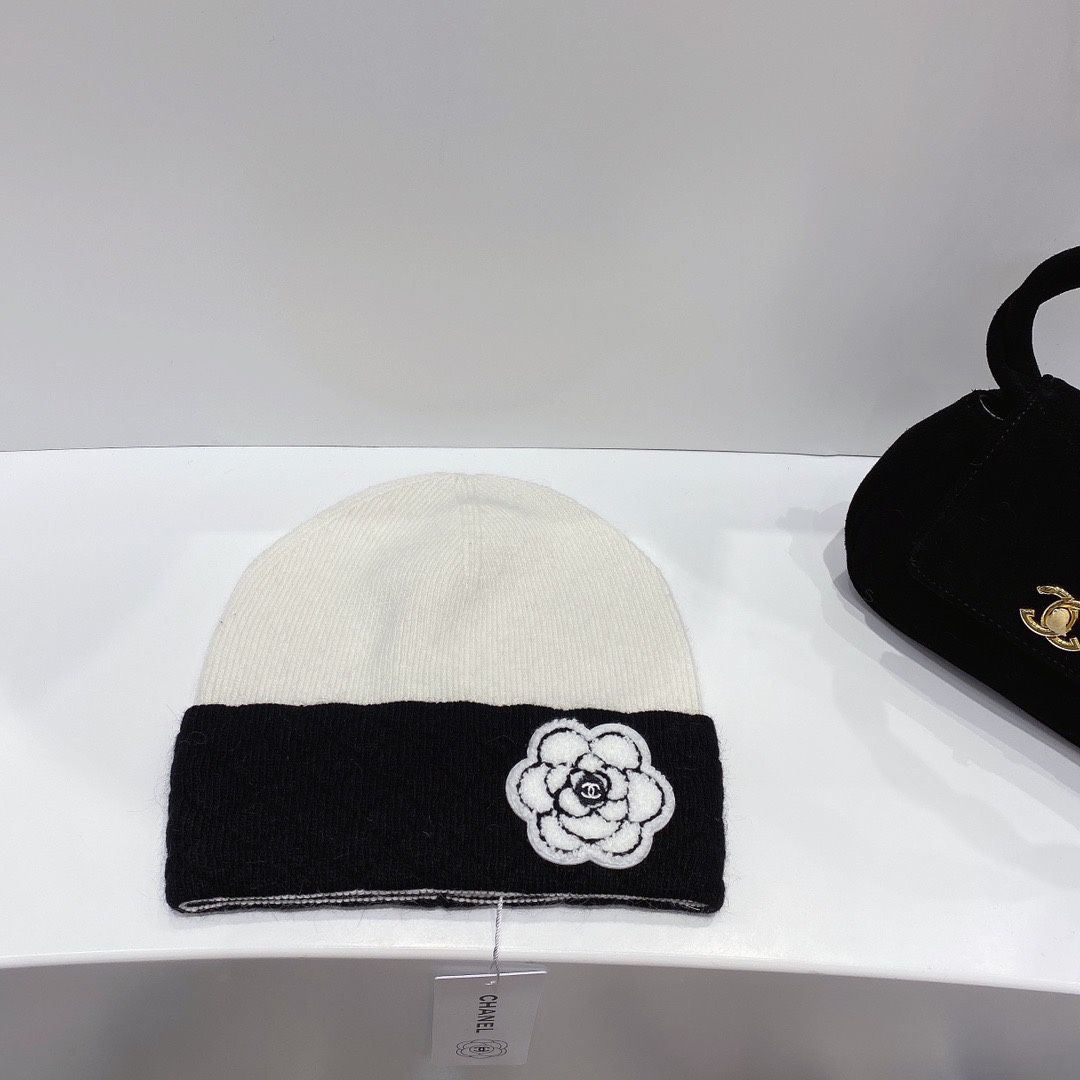 NO:215517,Running volume Xiaoxiang’s new high-quality camellia diamond-shaped rabbit wool knitted thread hat in autumn and winter, a fashionable and versatile street-fried item, excellent elasticity and excellent feel!  The pink is very tender, and the cute girl style!  Material: Rabbit wool Head circumference: 55-58cm hat Fisherman hat Baseball hat Knitted hat, hat, espadrilles, hats19860909跑量 小香秋冬新款高品质山茶花菱形格兔羊毛针织线帽, 时尚百搭的炸街单品,弹性极佳,手感超好！ 粉色很嫩,嗲妹仔款！ 材质:兔羊毛 头围:55-58cm帽子渔夫帽棒球帽针织帽,帽子,espadrilles,hats,hat