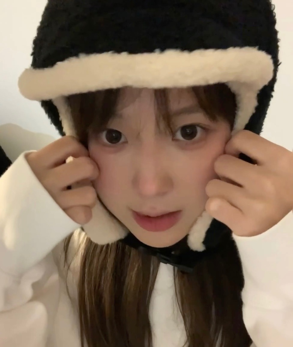 NO:215877,Running volume Moncler masked double-sided Lei Feng hat New autumn and winter cold protection ear protection hat Black khaki off-white hat Fisherman hat Baseball hat Knitted hat, hat, christian louboutin, Moncler, espadrilles, hats19860909跑量 Moncler蒙口双面雷锋帽 秋冬新款防寒保暖护耳帽 黑色 卡其色 米白色帽子渔夫帽棒球帽针织帽,帽子,christian louboutin,Moncler,espadrilles,hats,hat