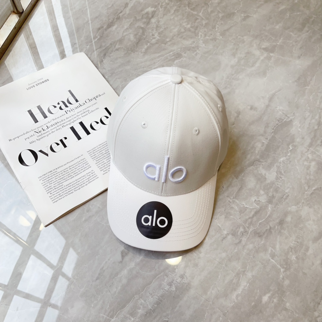 Benefits of Special Baseball Caps for UV Protection and Style