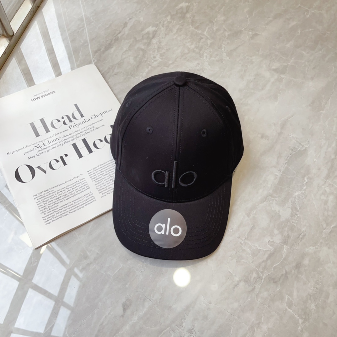 “Stylish and Protective Baseball Caps for Men and Women: Your Best Mate” - 图片 7