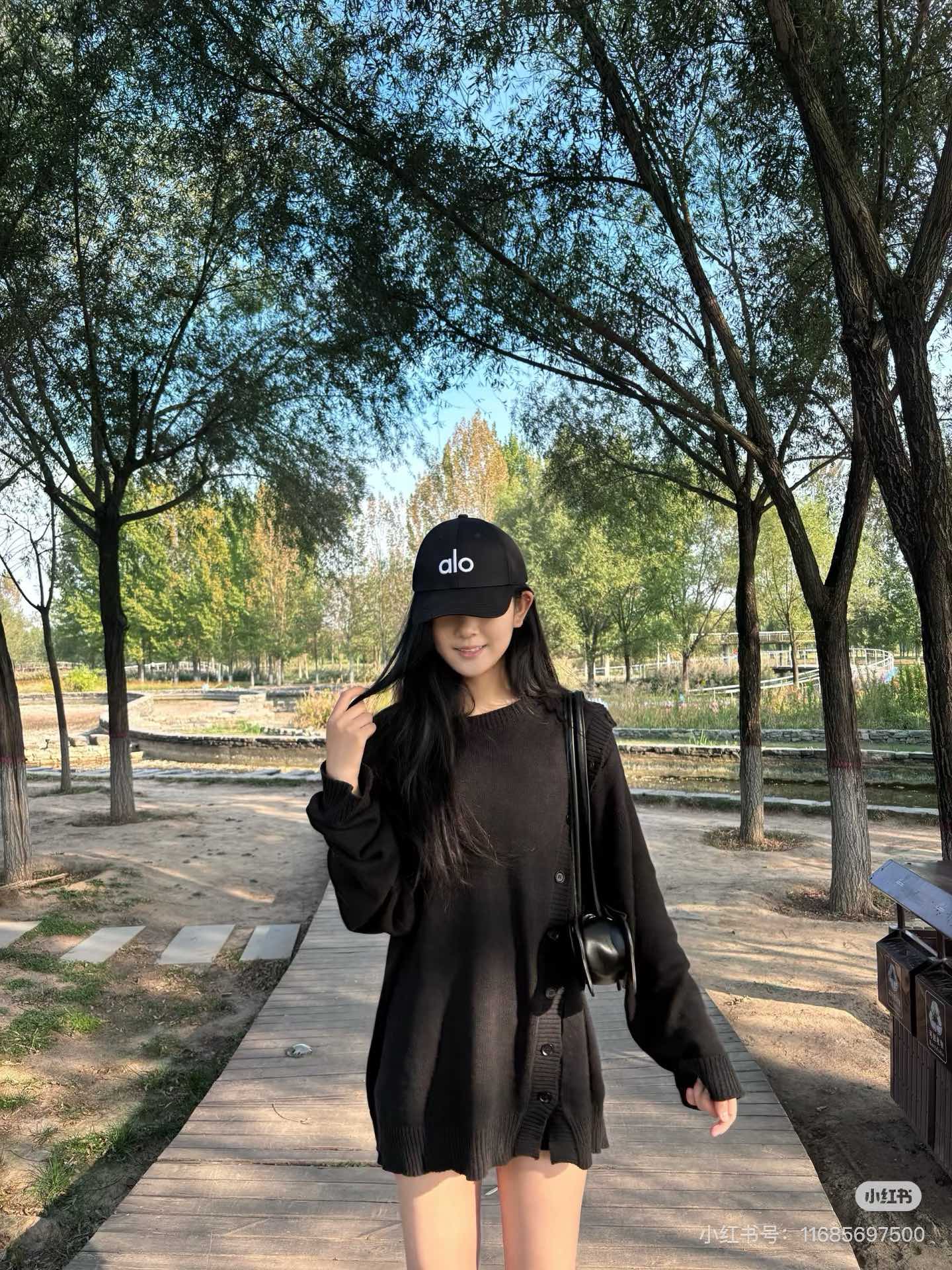 “Stylish and Protective Baseball Caps for Men and Women: Your Best Mate” - 图片 2