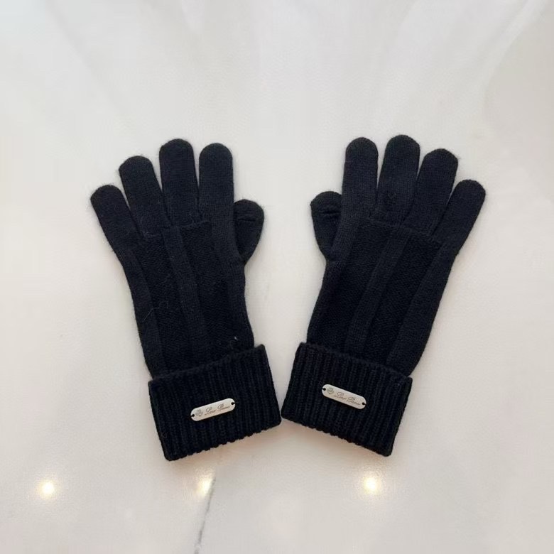 “150 Runs: LP’s New Wool Needle Knitting Gloves in Various Colors” - 图片 1