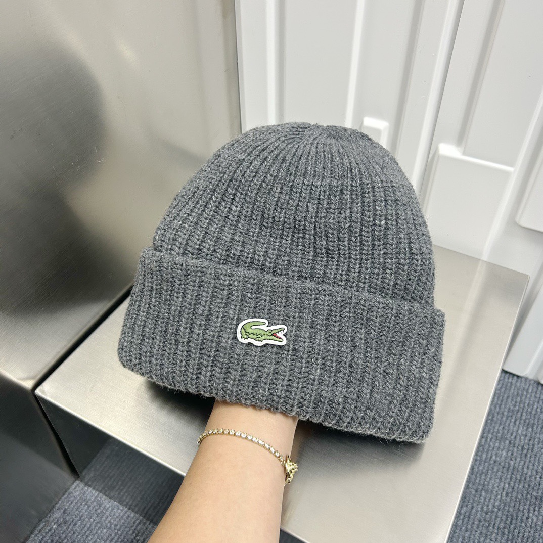 NO:216510,Running volume: Crocodile's new cold hat knit hat in autumn and winter, super soft and elastic, very warm, and has a wonderful shape!  Hat fisherman hat baseball hat knit hat, hat, espadrilles,hats19860909跑量 鳄鱼秋冬新款冷帽针织帽 超级软弹力超级大,非常保暖,凹造型绝了！帽子渔夫帽棒球帽针织帽,帽子,espadrilles,hats,hat