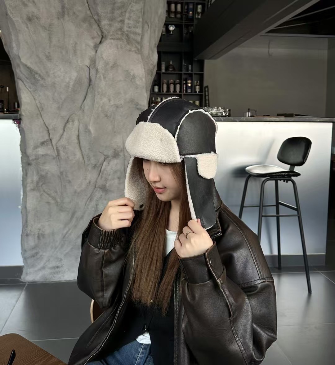 NO:217616,Running volume I'm going to plant grass again Burberry~ New fur integrated with good quality and practical functional hats. Please buy it boldly!  Men and women hats fisherman hat baseball hat knit hat, hat, burberry, espadrilles, hats19860909跑量 我又要来种草了 Burberry～新款皮毛一体好品质实用功能性帽子 小主们大胆入手！男女同款帽子渔夫帽棒球帽针织帽,帽子,burberry,espadrilles,hats,hat