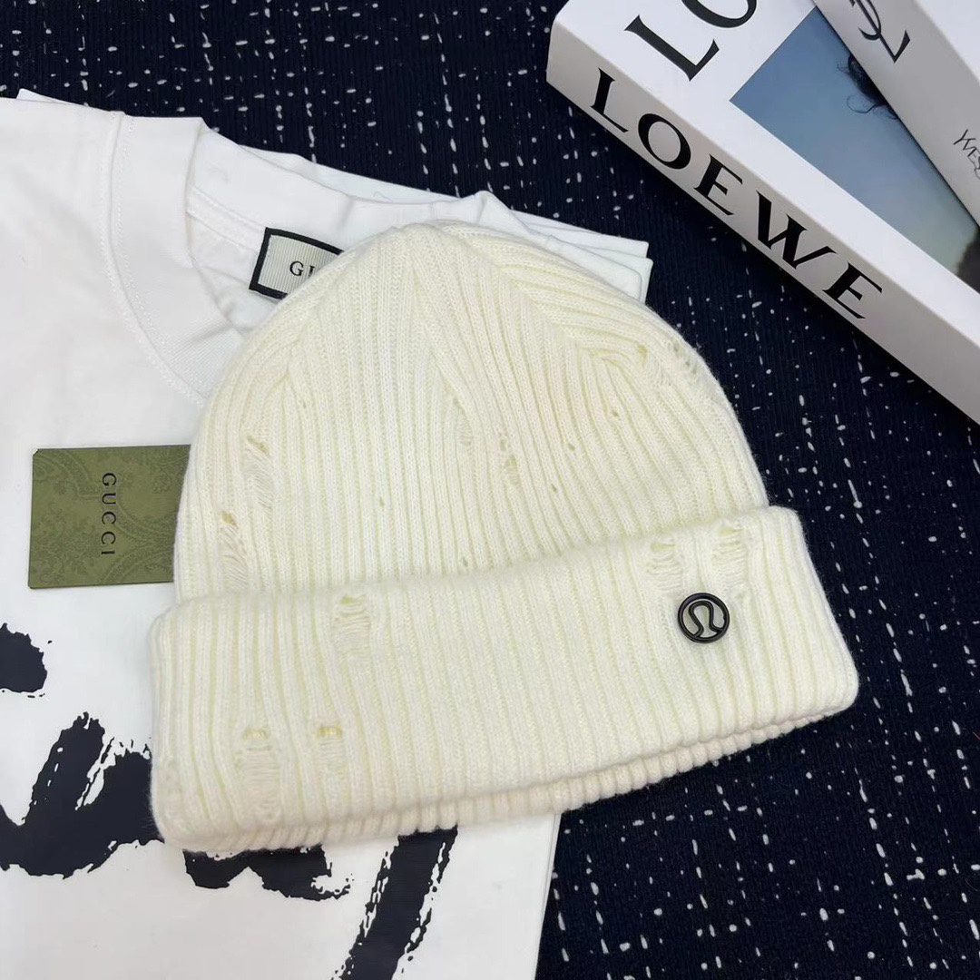LuLulemon’s Cozy Knit Hat: Super Soft and Perfect for Cold Weather - 图片 7
