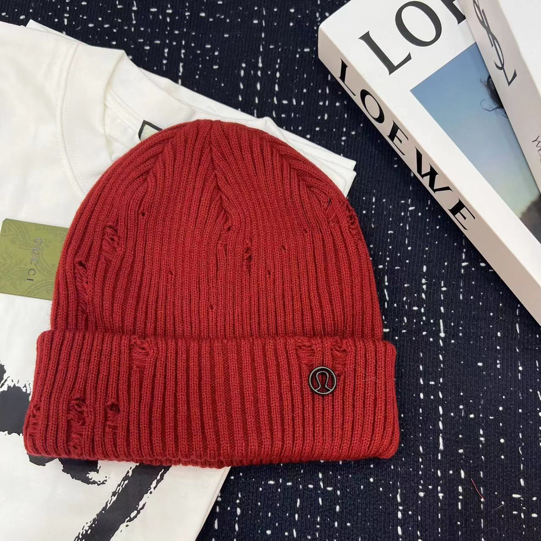 LuLulemon’s Cozy Knit Hat: Super Soft and Perfect for Cold Weather - 图片 6