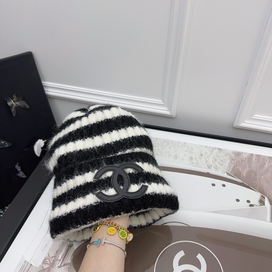 NO:218344,Running quantity: Xiaoxiang~ Wool high-quality knitted hat, super elastic, can also be used as a pile hat, which is very inclusive!  Big headed babies treasure hat hat fisherman hat baseball hat knit hat, hat, espadrilles, hats19860909跑量 小香～ 羊毛高品质针织帽 超强弹力 也可当堆堆帽 包容性特强！ 大头宝宝们的宝藏帽子帽子渔夫帽棒球帽针织帽,帽子,espadrilles,hats,hat