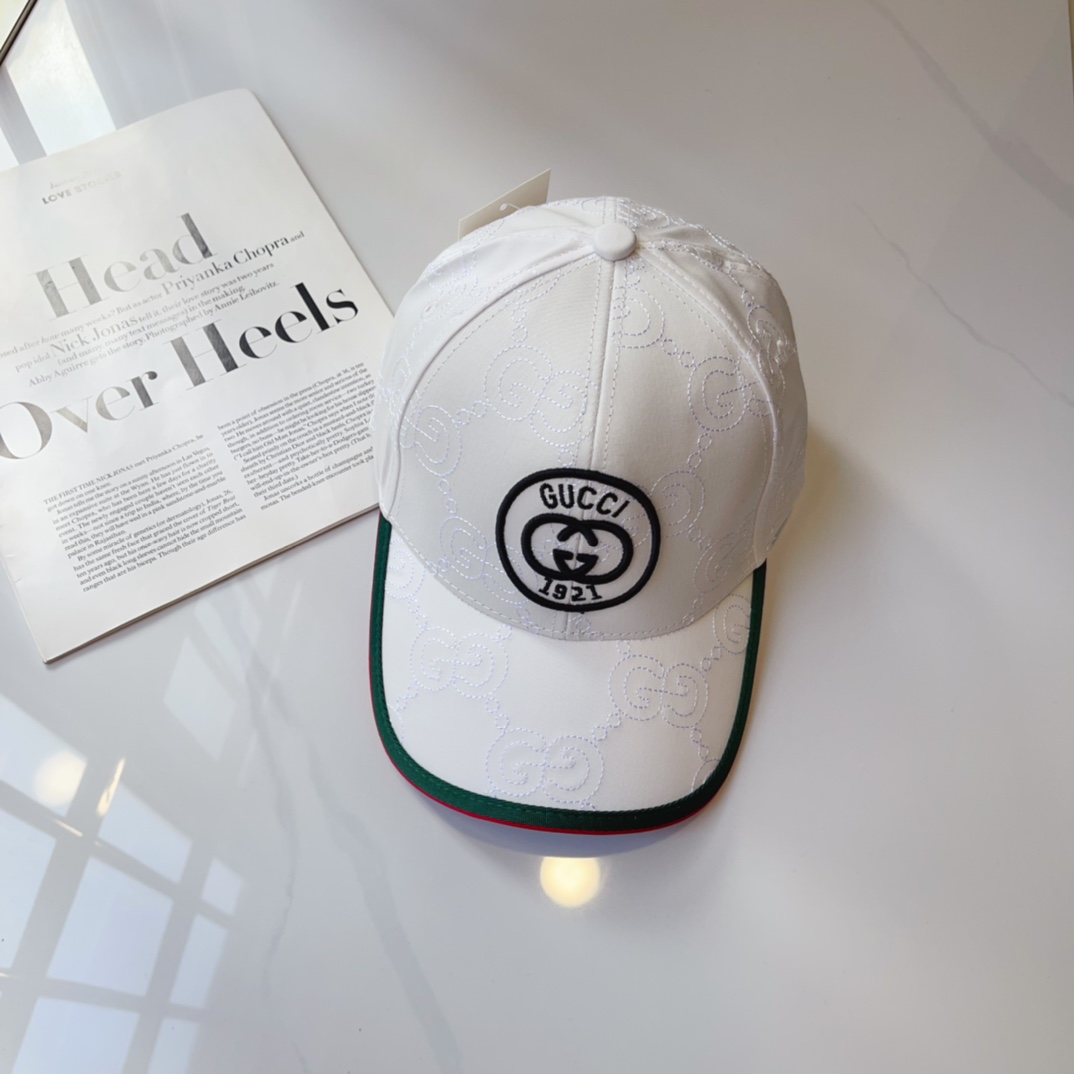 NO:218413,Running volume, new GG baseball cap, letter logo baseball cap, fashionable men and women are sure to control it!  Pure cotton material. Hat fisherman hat baseball hat knit hat, hat, espadrilles, hats19860909跑量 新款GG鸭舌帽 字母标志棒球帽 时尚男女妥妥驾驭！纯棉材质.帽子渔夫帽棒球帽针织帽,帽子,espadrilles,hats,hat