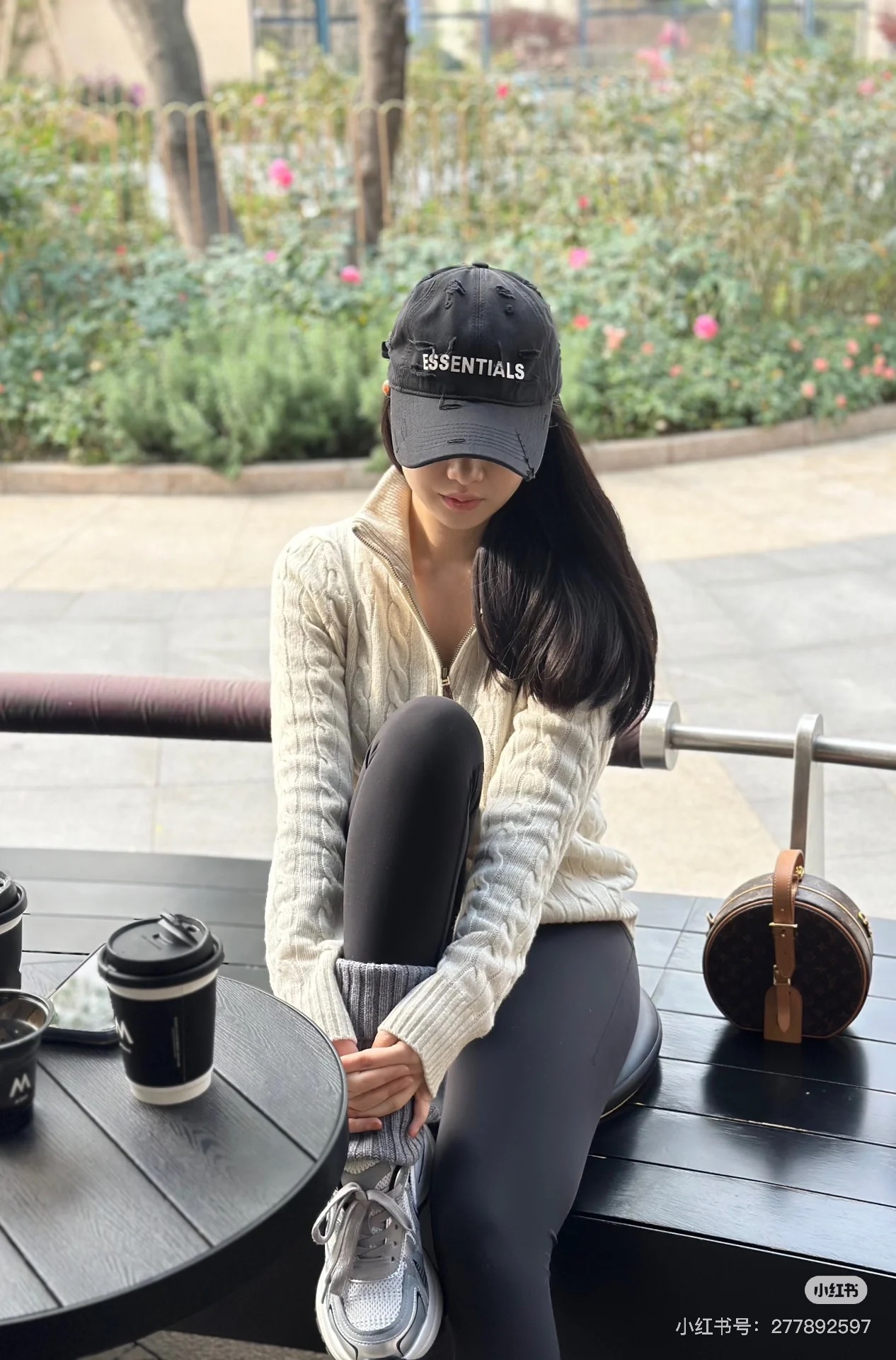 NO:219605,Running volume, new trendy brand ripped wash cotton baseball cap, personalized and fashionable style, casual and cool feeling, same style for men and women!  Material: Cotton Head circumference: 56-58cm hat Fisherman's hat Baseball hat Knitted hat, hat, espadrilles, hats19860909跑量 潮牌新款破洞洗水棉布棒球帽,个性时尚款 休闲带点酷酷的感觉,男女同款！ 材质:棉 头围:56-58cm均可帽子渔夫帽棒球帽针织帽,帽子,espadrilles,hats,hat