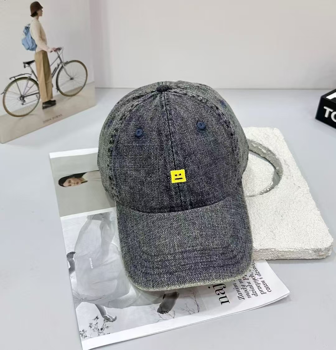 NO:220040,Running volume Acne new smiley baseball hat custom version Every detail looks very high-end hat Fisherman hat Baseball hat Knit hat, hat, acne studios, espadrilles, hats19860909跑量 Acne新款笑脸棒球帽 定制版 每个细节都显得很高级帽子渔夫帽棒球帽针织帽,帽子,acne studios,espadrilles,hats,hat