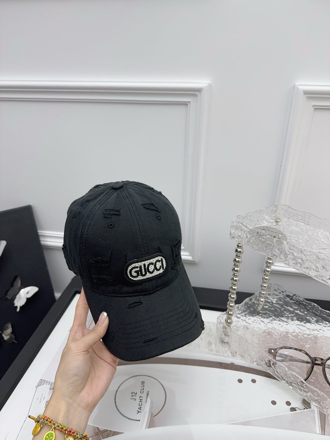 NO:220545,Running volume Gucc~New baseball cap Ripped design, men and women hat Fisherman hat Baseball cap Knit hat, hat, gucci, espadrilles, hats19860909跑量 Gucc～新款棒球帽 破洞设计,男女同款帽子渔夫帽棒球帽针织帽,帽子,gucci,espadrilles,hats,hat