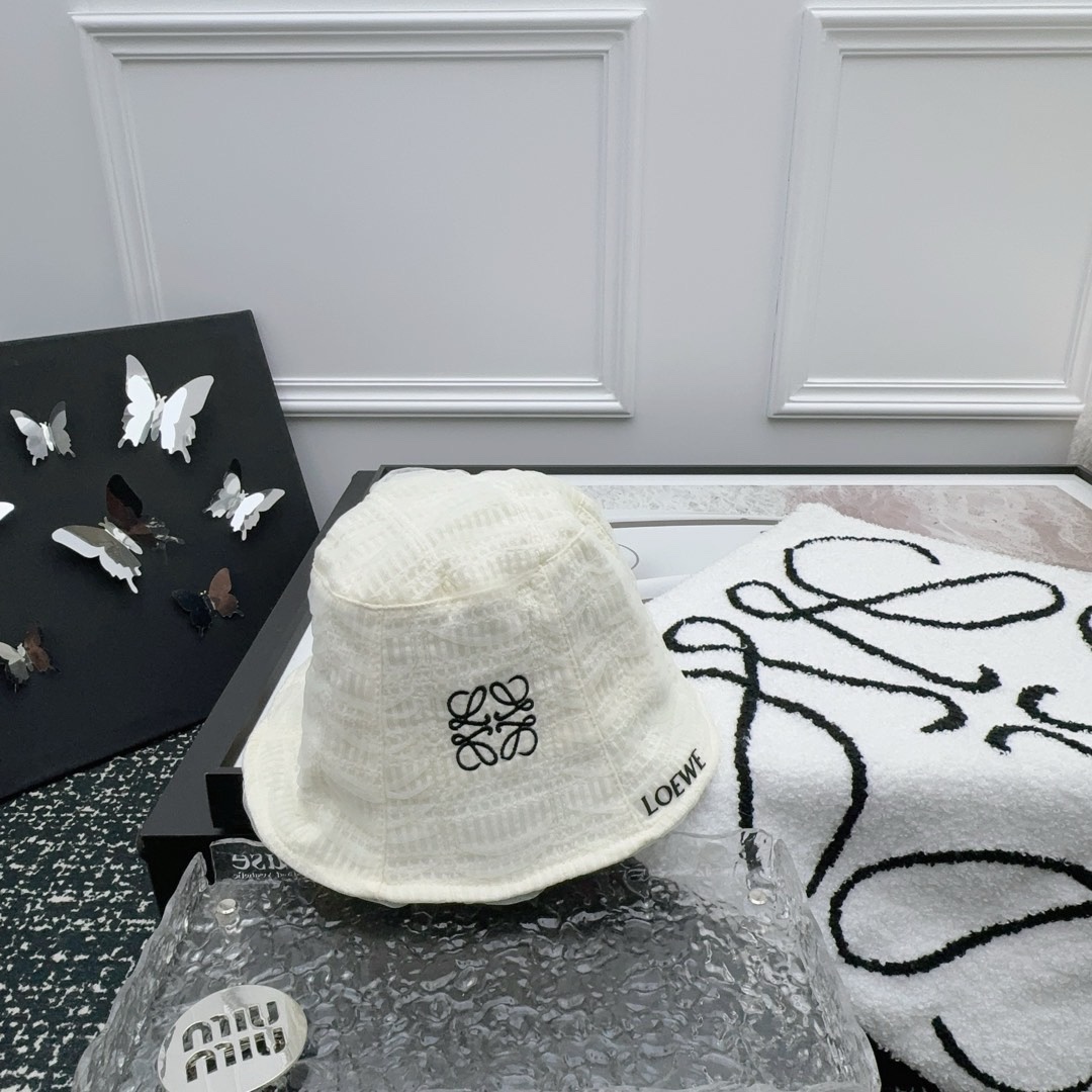 NO:220549,Running Loewe ~ New!  Custom chiffon fabric, full of temperament and high-end feel!  Hat fisherman hat baseball hat knit hat, hat, loewe, espadrilles, hats19860909跑量 Loewe～上新！ 定制雪纺面料,气质高级感十足！帽子渔夫帽棒球帽针织帽,帽子,loewe,espadrilles,hats,hat