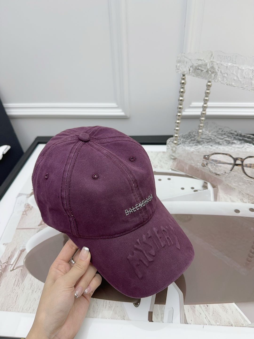 NO:220523,Running volume Paris new baseball cap retro high-end color system men and women hat fisherman hat baseball cap knit hat, hat, espadrilles,hats19860909跑量 巴黎新款棒球帽 复古高级感色系 男女同款帽子渔夫帽棒球帽针织帽,帽子,espadrilles,hats,hat