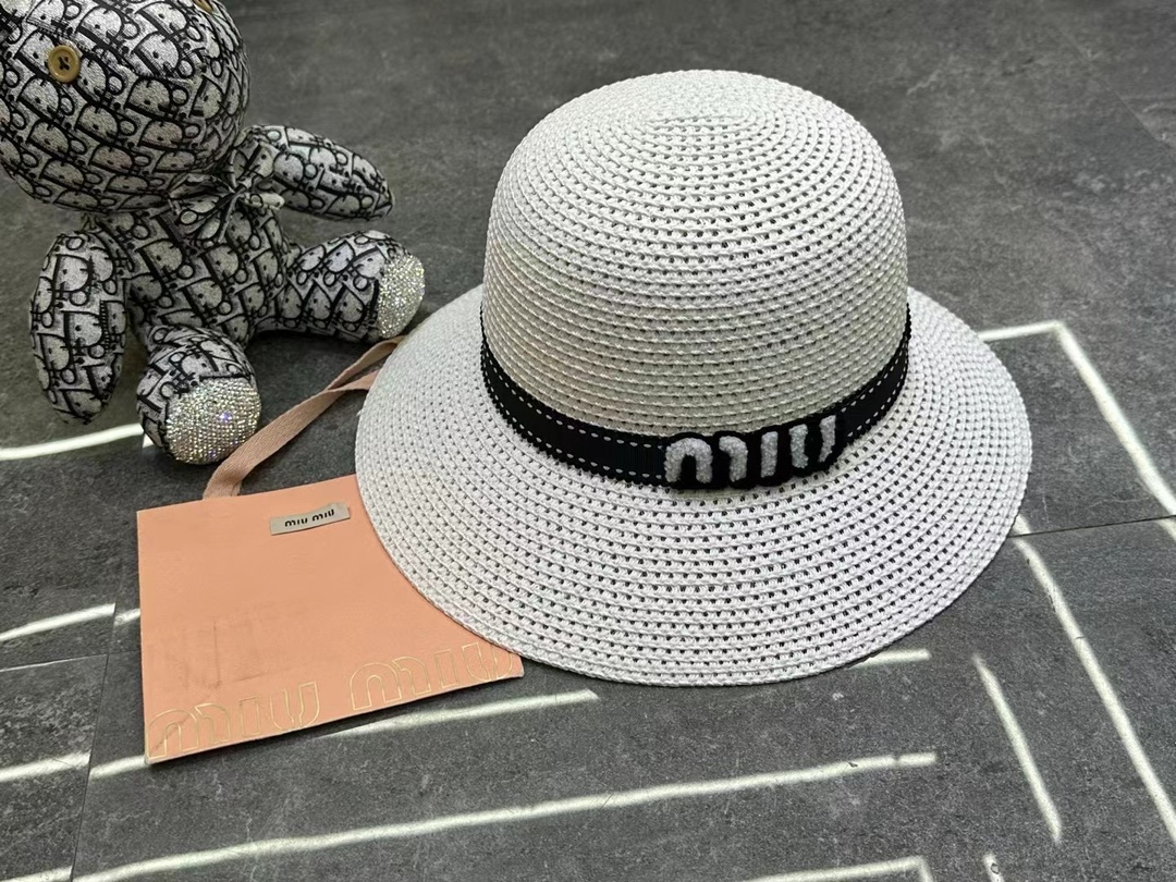 NO:220994,Running volume MIU~Summer ice silk PP straw pot hat color-blocking decoration, beautiful and elegant, light and comfortable to wear!  Head circumference is 58cm adjustable!  Hat fisherman hat baseball hat knit hat, hat, miumiu, espadrilles, hats19860909跑量 MIU～夏款冰丝PP草盆帽 拼色装饰,好看优雅,佩戴轻盈舒适！ 头围58cm 可调节！帽子渔夫帽棒球帽针织帽,帽子,miumiu,espadrilles,hats,hat