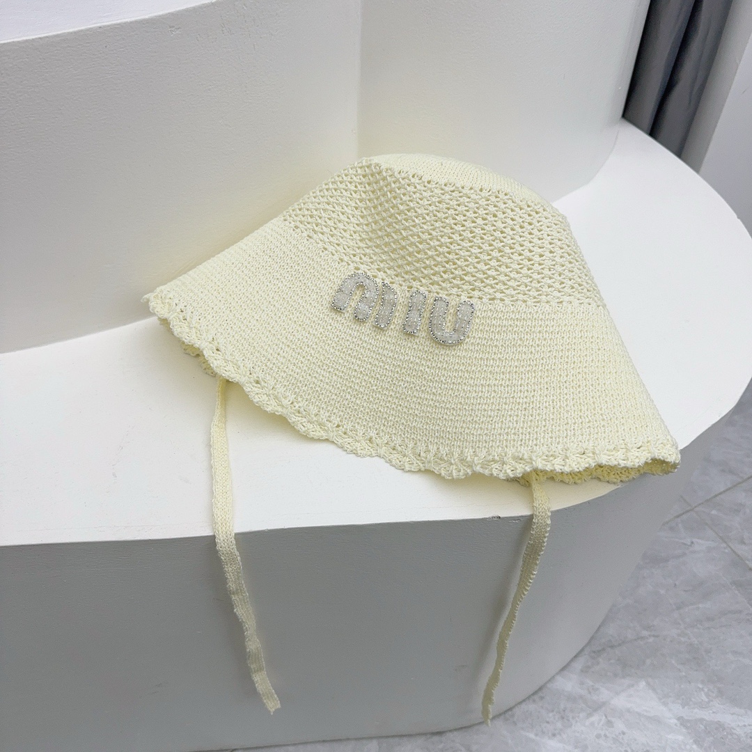 NO:221035,Running volume MiuMiu spring and summer new knitted hat Korean classic style, small face, hat fisherman hat baseball hat knit hat, hat, miumiu, espadrilles, hats19860909跑量 MiuMiu春夏新款编织帽 韩系经典版型,显脸小～帽子渔夫帽棒球帽针织帽,帽子,miumiu,espadrilles,hats,hat