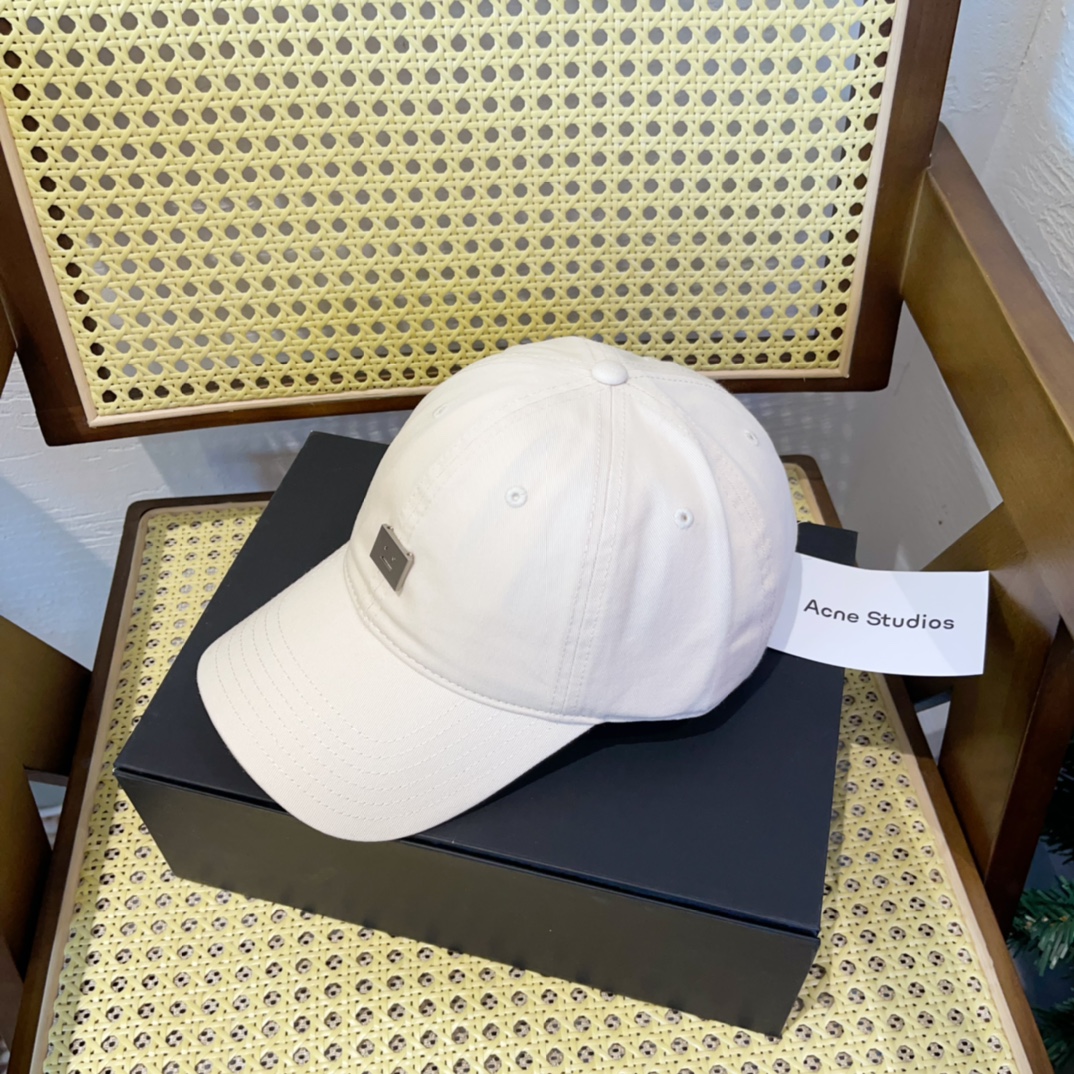 Fashion Trends: 105 Runs, Acne Smile-Cap, Popular Spring/Summer Colors - 图片 7