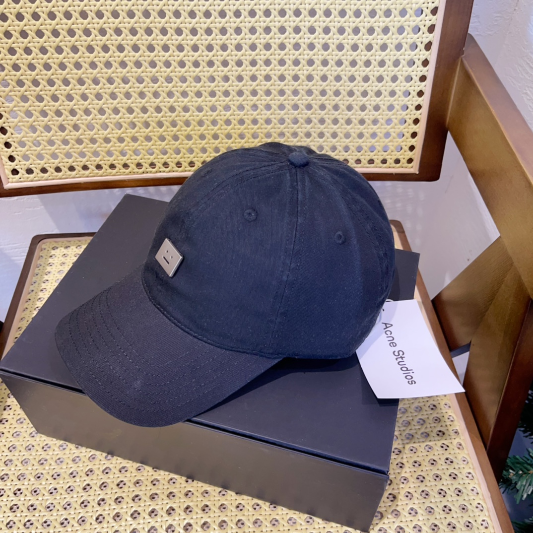 Fashion Trends: 105 Runs, Acne Smile-Cap, Popular Spring/Summer Colors - 图片 2
