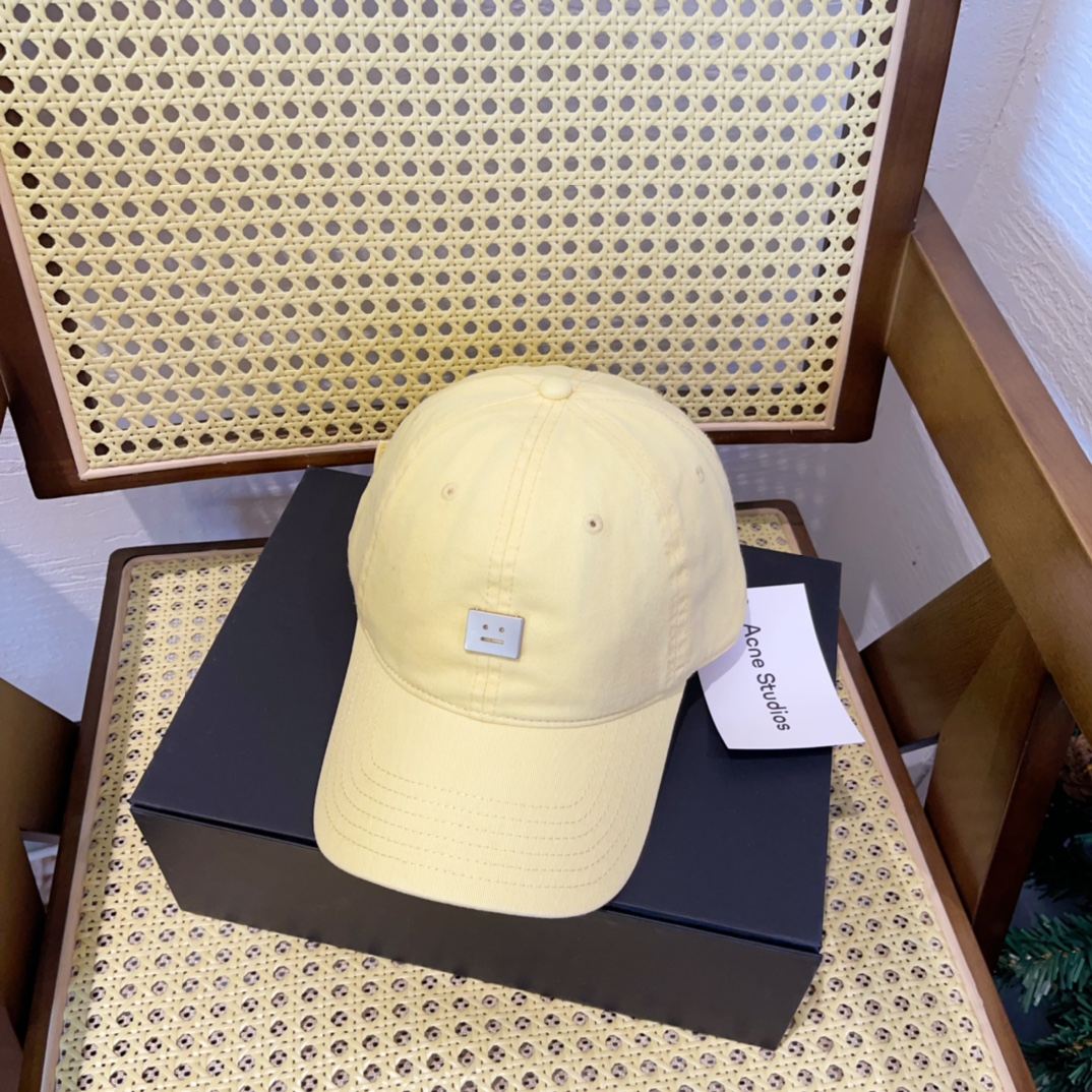 Fashion Trends: 105 Runs, Acne Smile-Cap, Popular Spring/Summer Colors - 图片 4