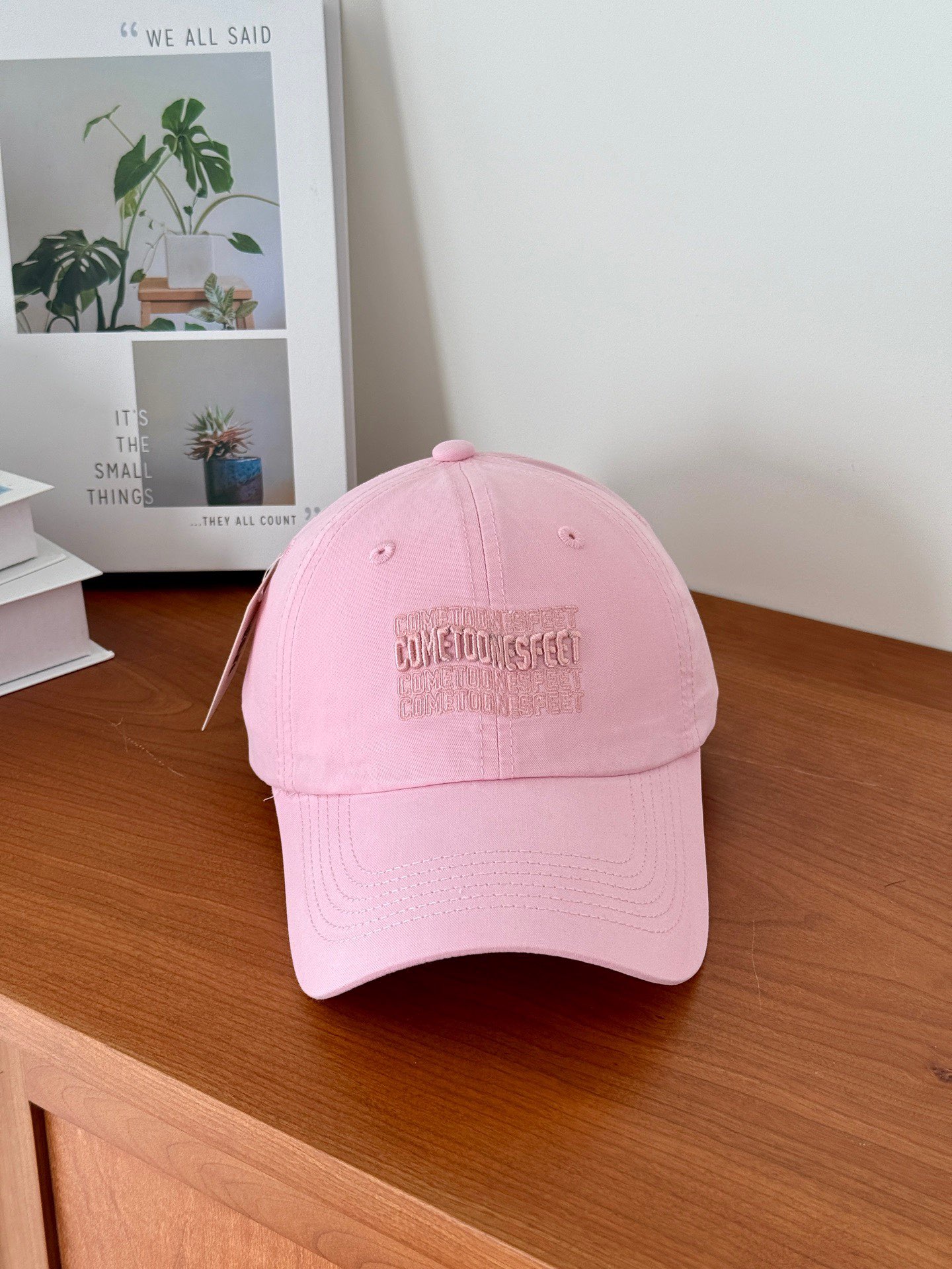 NO:221740,Running volume, new trendy baseball caps, unique design, is an indispensable item for trendy outfits!  Hat fisherman hat baseball hat knit hat, hat, espadrilles,hats19860909跑量 潮牌新款棒球帽 独特设计,是潮流穿搭必不可少的单品！帽子渔夫帽棒球帽针织帽,帽子,espadrilles,hats,hat