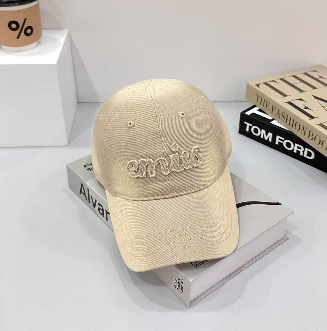 84 runs. The new baseball cap. It’s a unique design. It’s an essential monolith - 图片 4