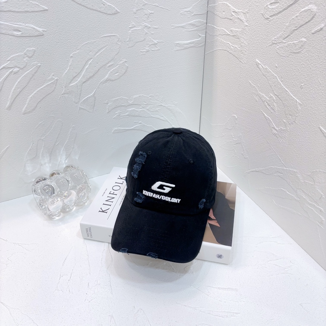 84 runs. The new baseball cap. It’s a unique design. It’s an essential monolith - 图片 1