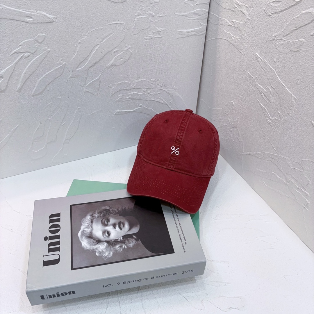 84 runs. The new baseball cap. It’s a unique design. It’s an essential monolith - 图片 6