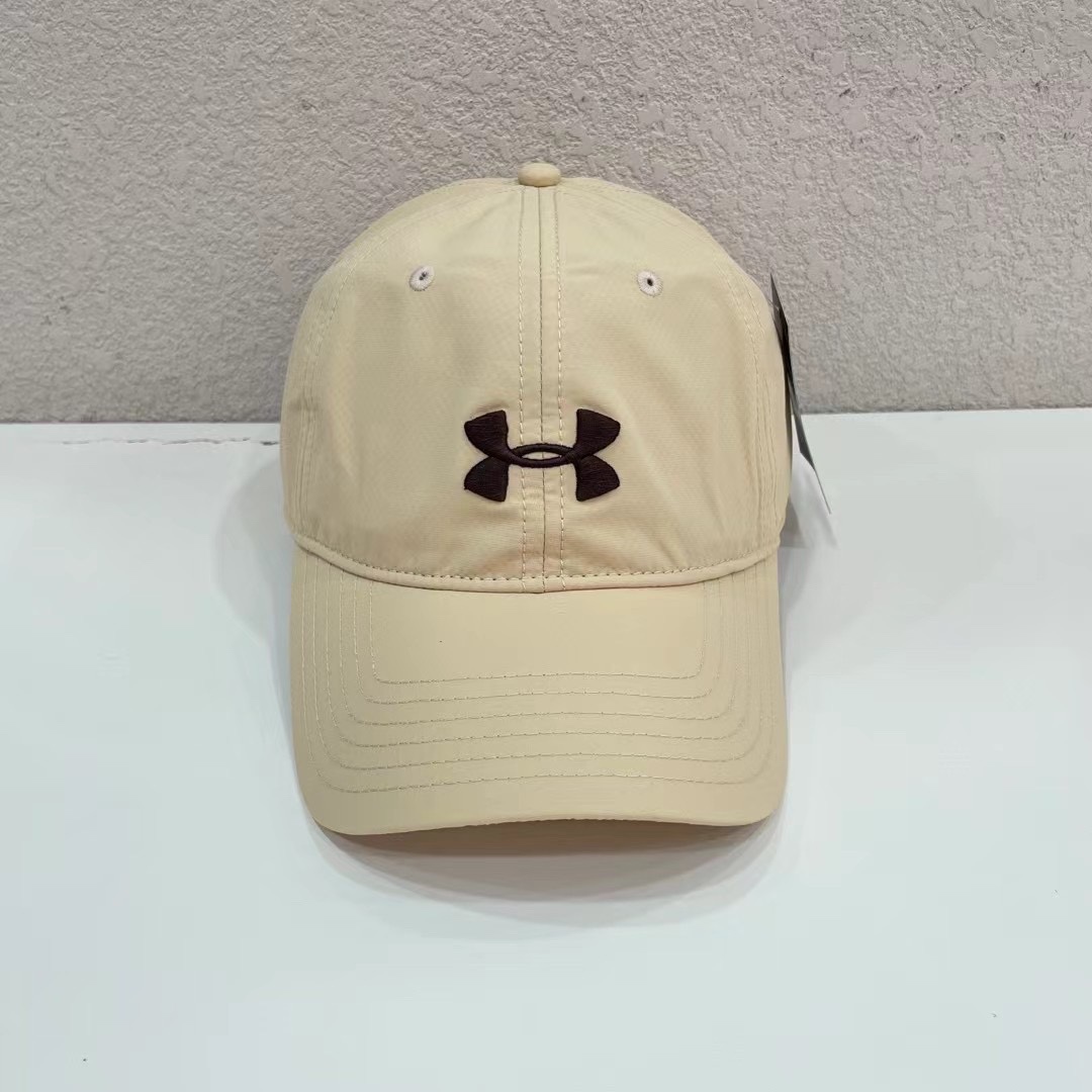 “Lightweight Dry Baseball Cap for Summer: Thin Design, Breathable, 95 Runs”