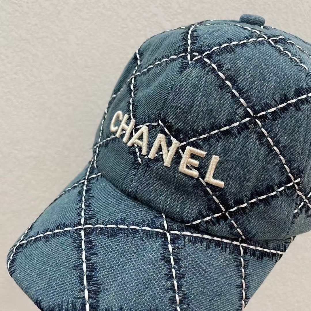 95 runs. Ch@nel Cowboy baseball cap The line– the fine line. It’s a twirl - 图片 4