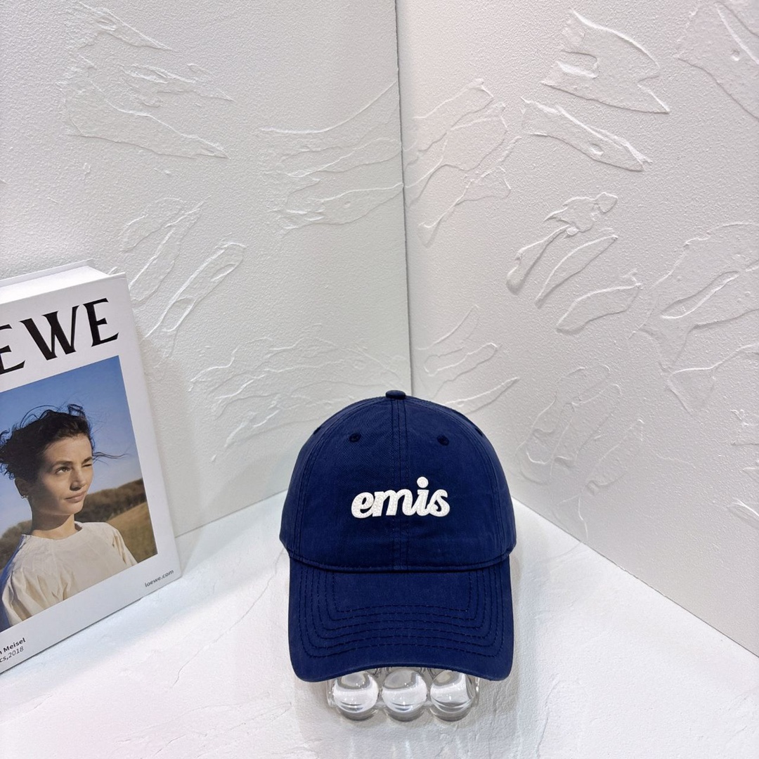 84 runs. a new baseball cap. it’s very advanced. it’s good for seasons! 56-58 cm - 图片 4